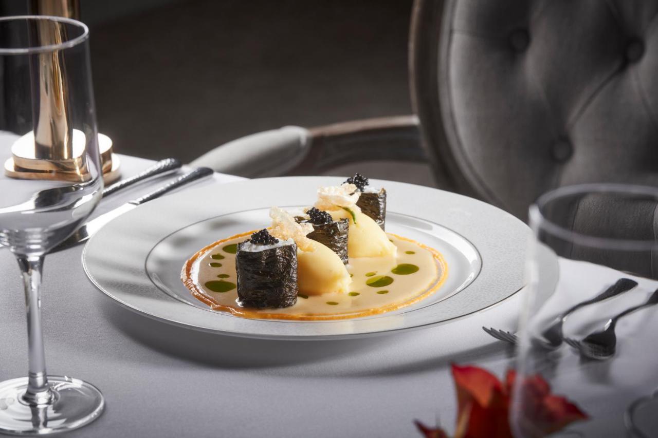 Bathen House Boutique Hotel Екстериор снимка A plate of caviar